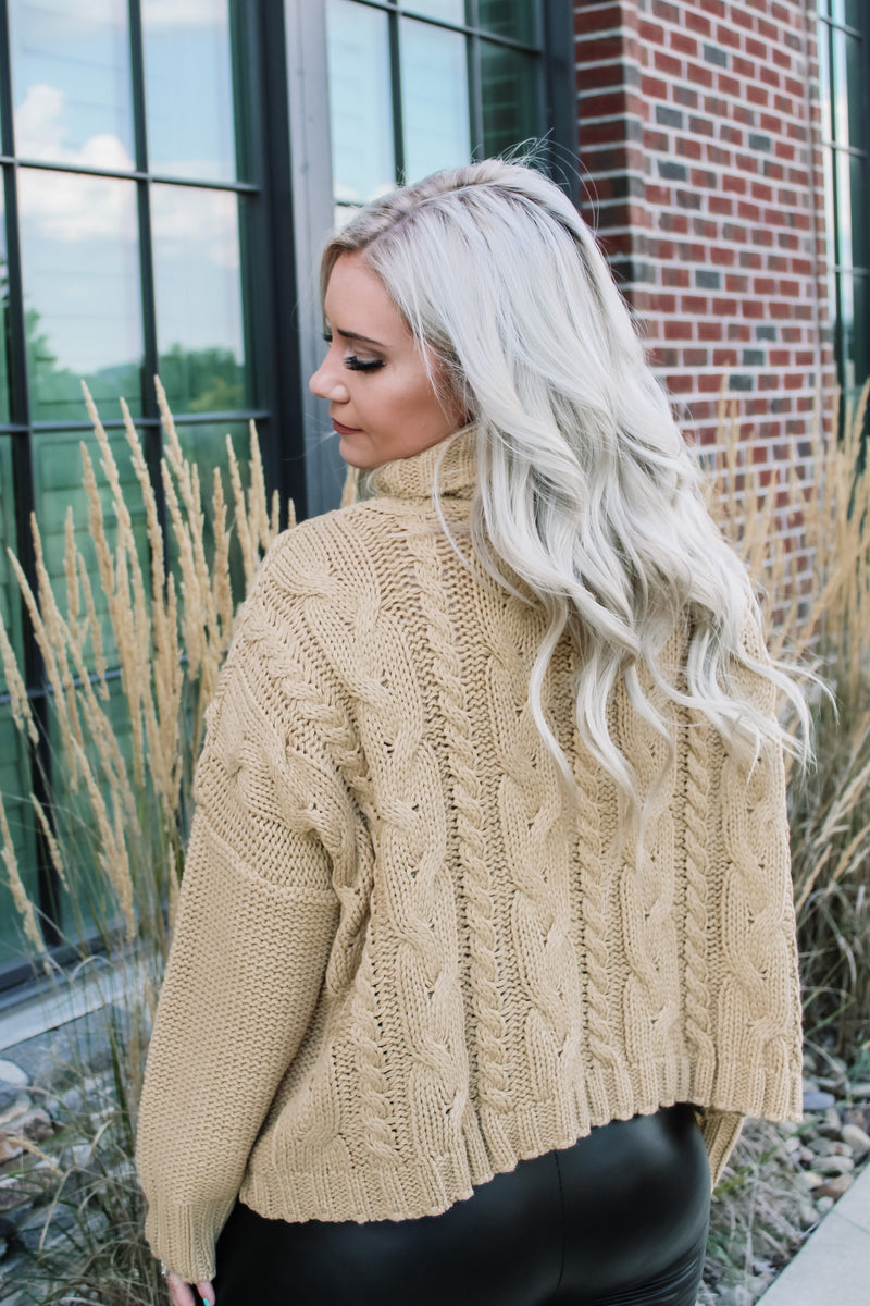 Tahoe Turtleneck Sweater - Honey